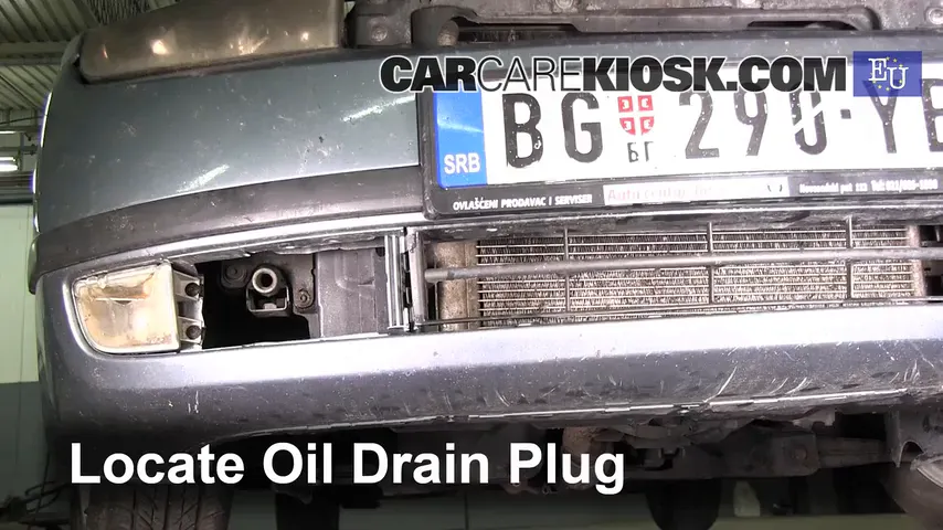 2004 Skoda Fabia Ten 1.2L 3 Cyl. Oil Change Oil and Oil Filter
